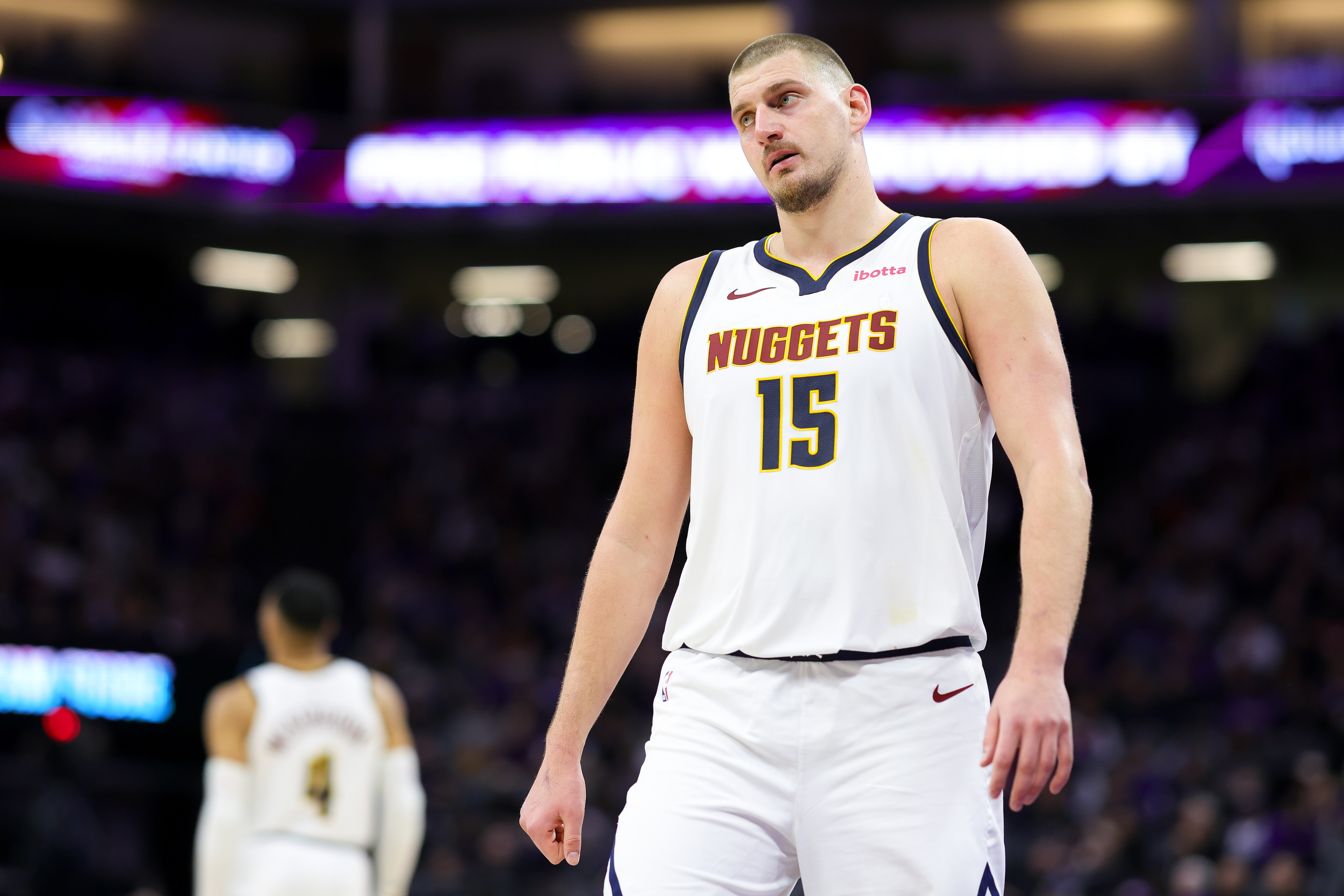 KG：約基奇就像張伯倫 統治了當今所有中鋒 將成最偉大中鋒之一
